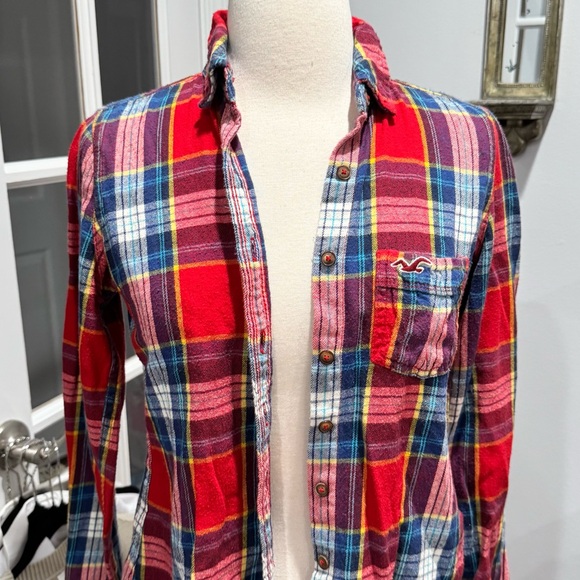 Hollister VINTAGE Red Flannel Plaid Button-Up Top - Picture 7 of 11